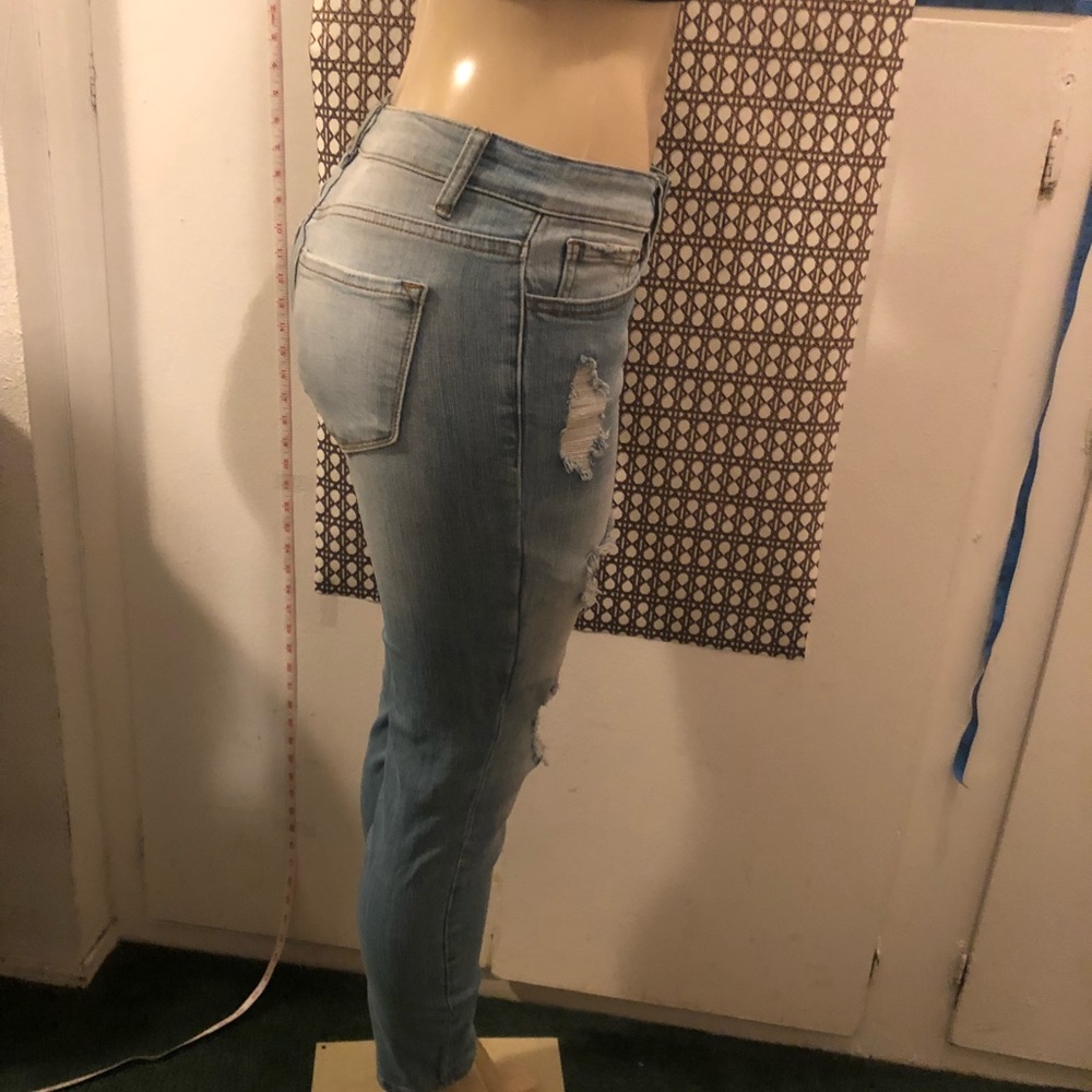 Fashion nova distressed jeans size 7 - Picture 9 of 13